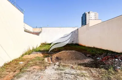 Terreno à venda na Rua Vereador Sergio Rosario, 700, Concórdia I, Araçatuba