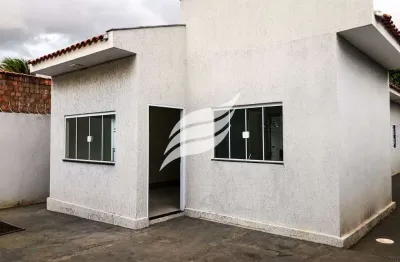 Casa 03 quartos à venda no bairro claudionor cinti em araçatuba
