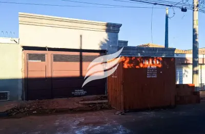 Casa 3 quartos à venda próxima à av. 2 de dezembro em araçatuba