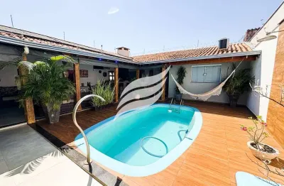 Belíssima casa com piscina e mobiliada à venda próxima a avenida prestes maia