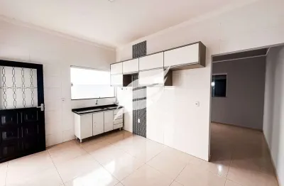 Casa com 3 quartos à venda na Rua Luiza de Marilac, 1, Ipanema, Araçatuba