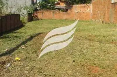 Terreno 300 m² à venda no bairro umuarama em araçatuba