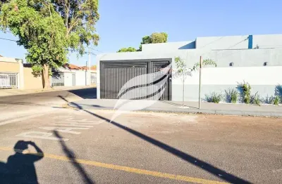 Casa com 2 quartos à venda na Rua São Luís, 1, Dona Amélia, Araçatuba