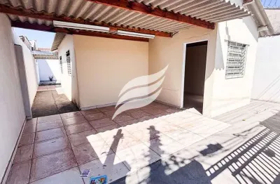 Casa com 2 quartos à venda na Rua Nair Lima Lopes, 1, Conjunto Habitacional Hilda Mandarino, Araçatuba