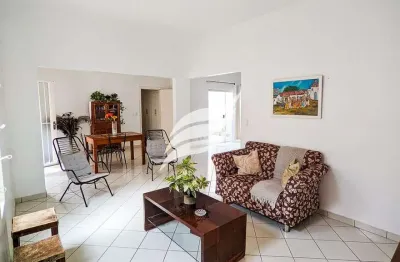 Casa com 3 quartos à venda na Rua Osvaldo de Andrade, 1, Icaray, Araçatuba