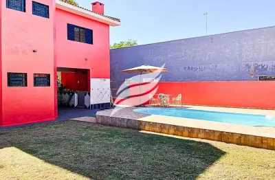 Rancho com 02 suítes e piscina à venda no condomínio copacabana