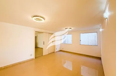 Casa com 3 quartos à venda no Jardim Brasília, Araçatuba 