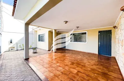 Casa com 3 quartos à venda na Vila São Paulo, Araçatuba 
