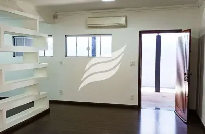 Casa com 3 quartos à venda na Rua Estados Unidos, 01, Jardim América, Araçatuba