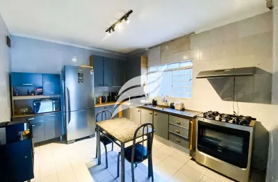 Casa com 3 quartos à venda na Rua Urupês, 01, Jardim Nova Yorque, Araçatuba