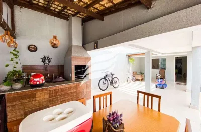 Casa com varanda gourmet e 03 quartos à venda no bairro jardim do prado