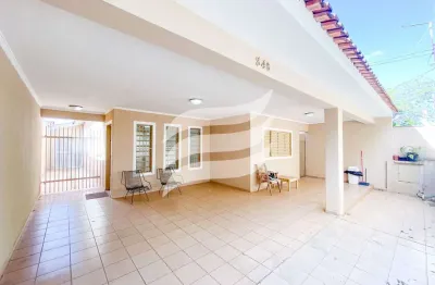 Casa com 3 quartos à venda no Planalto, Araçatuba 