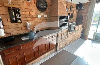 Rancho com 3 quartos à venda no Bairro Engenheiro Taveira em Araçatuba