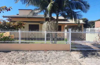 Casa a venda - centro, balneário arroio do silva/sc