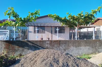 Casa com 3 quartos à venda na Avenida Getúlio Vargas, 110, Meta, Balneário Arroio do Silva