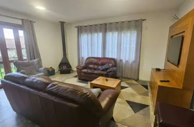 Casa com 3 dormitórios à venda, 288 m² por r$ 1.690.000,00 - centro - canela/rs