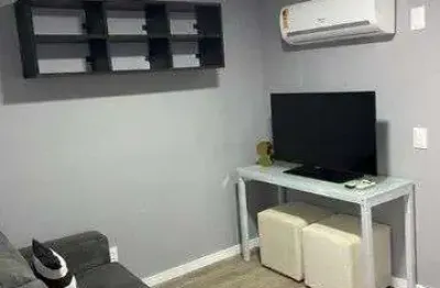 Excelente apartamento de 1/4 no corredor da vitória