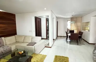 Apartamento padrão na alameda catânia, 4/4 sendo3 suítes, com planejados, nascente, varanda ampla, com 158m²