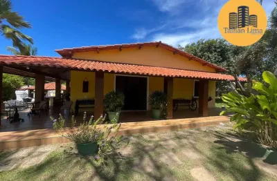 Sitio em barra do jacuipe, 3/4 sendo 2 suites, com piscina bem ampla e terreno com 2.765m²