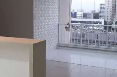 Apartamento na paralela, com 3 dormitorios, prédio com infraestrutura completa, reformado