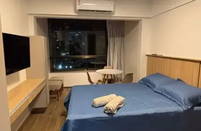 Apartamento para locação, na barra, bem localizado, proximo da praia.