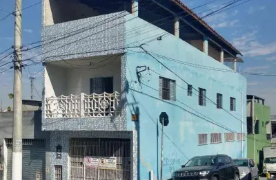Sobrado com 3 dormitórios, terraço com área gourmet e 2 vagas de garagem à venda por r$ 700.000 - vila paranaguá - são paulo/sp