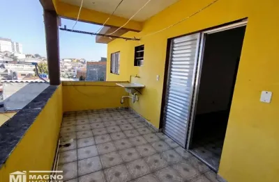 Terreno com 3 casas totalizando 5 dormitórios e 2 vagas de garagem à venda, 120 m² por r$ 689.000 - vila monte santo - são paulo/sp
