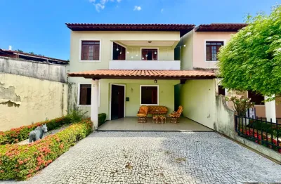 Casa em condomínio fechado com 4 quartos à venda no Maraponga, Fortaleza 