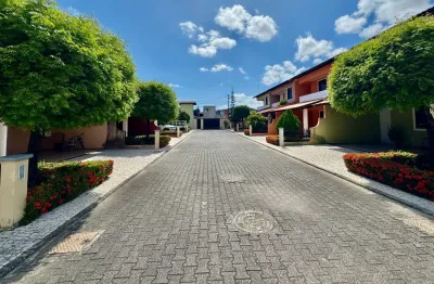 More bem ! belissina casa em condominio fechado na maraponga