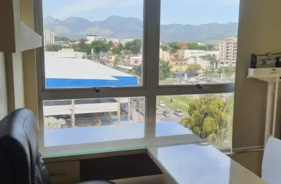 Excelente sala comercial, com dois consultórios e uma recepção!