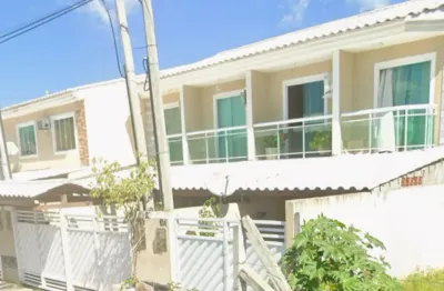 Casa 2 quartos 2 banheiros e quintal - bairro cosmos - aceita financiamento bancário
