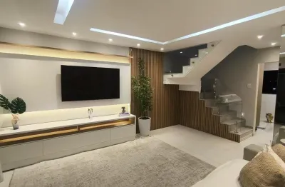 Linda casa com fino acabamento no oiticica – 2 suítes e área gourmet