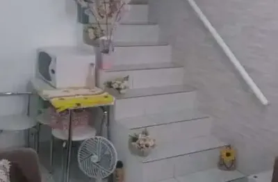 Casa com 2 quartos à venda na Rua Santa Adelaide, Jardim Santa Etelvina, São Paulo