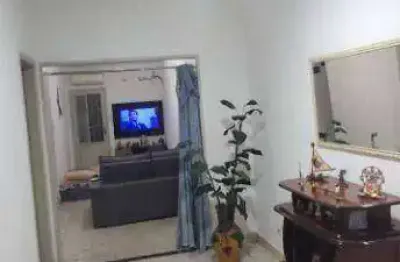 Casa à venda na Rua Doutor Bernardo Browne, Ponta da Praia, Santos