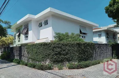 Sobrado com 3 dormitórios à venda, 162 m² por r$ 1.650.000,00 - boqueirão - santos/sp