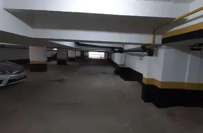 Box/garagem para alugar por r$ 350 pacote/mês - boqueirão - santos/sp