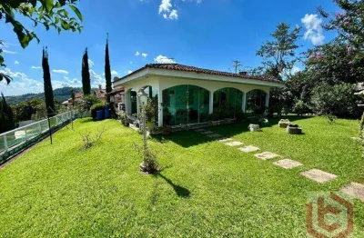 Casa com 3 dormitórios à venda, 218 m² por R$ 1.300.000,00 - Jardim Parque da Palmeiras - Serra Negra/SP