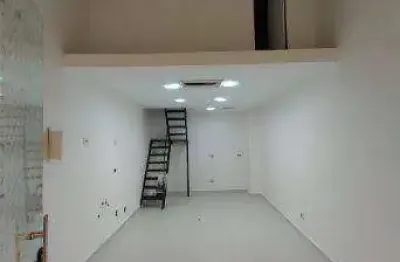 Loja para alugar, 23 m² por R$3,500 + ENCARGOS /mês - Gonzaga - Santos/SP