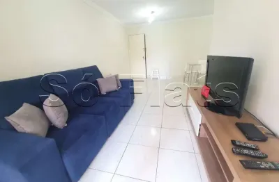 Flat de 2 dormitírios com vista para rua mais badalada do itaim bibi. locação por hospedagem.