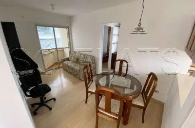 Apartamento na Vila Mariana próximo da Avenida Rubem Berta disponível locação