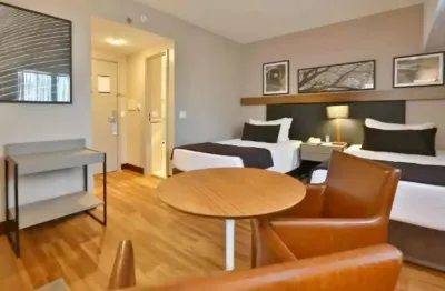 Flat para locação no wyndham berrini, contendo 29m², 1 dormitório e 1 vaga.