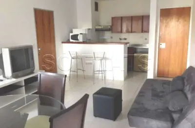 Apartamento totalmente mobiliado à venda em alphaville.