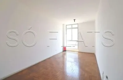 Studio à venda na Bela Vista com metrô próximo, 30m², suíte e cozinha independente