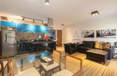 Apto disponível para locação luxuoso totalmente mobiliado com 1 dorm e 2 vagas próx ao pq ibirapuera