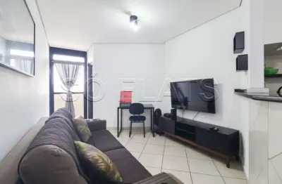 Flat no moema studio com 1 vaga de garagem próximo do parque do ibirapuera disponível para locação.