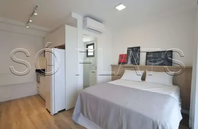 Studio disponível para locação no bairro da vila madalena ele contém 24m² e 1 dorm.