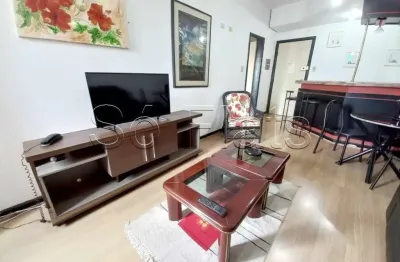 Flat disponível para locação com 1 dormitório, com com serviços, decorado no centro de alphaville.