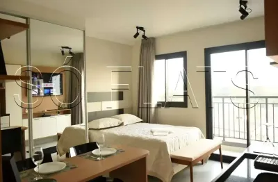 Studio is moema, apto disponível para locação, contendo 32m² e 1 dormitório.