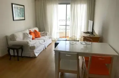 Flat disponível para locação com 2 dormitórios, espaço funcional planta ampla com sala varanda.