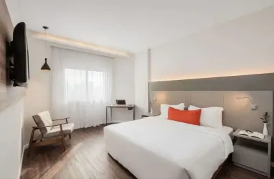 Em moema, intercity ibirapuera para moradia e investimento.